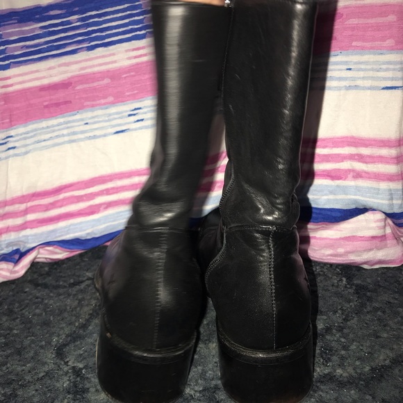 Frye Boots LAST CHANCE - Picture 3 of 8